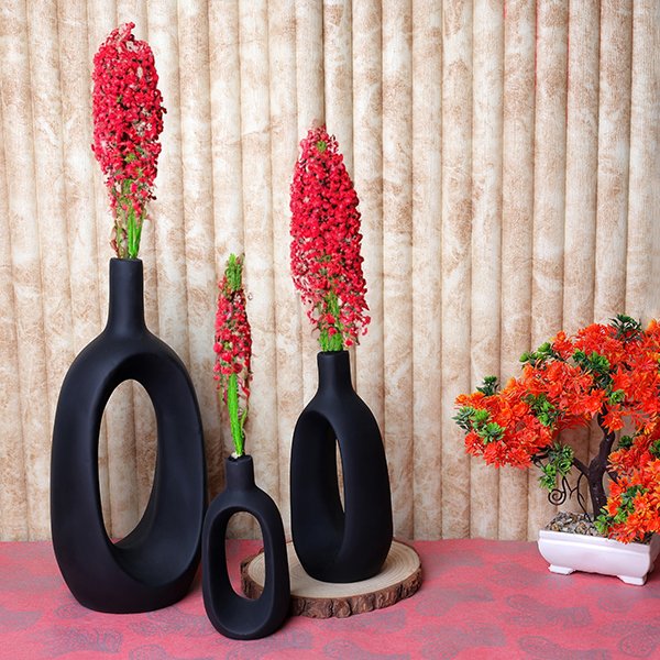 Oval-Shaped Flower Vases for Home Decor, Set of 3 (Black) Polyresin – 9.5 Inch