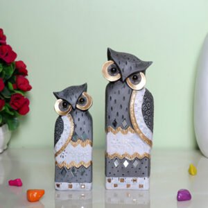 Decorative Golden Owl Figurine Set – Handcrafted Showpiece (Large: 19cm H x 6cm L x 4cm D, Small: 14cm H x 5cm L x 4cm D) - Image 1